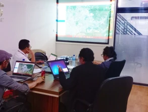 Projects Konstruksi Telekomunikasi Indonesia meetingroom_3